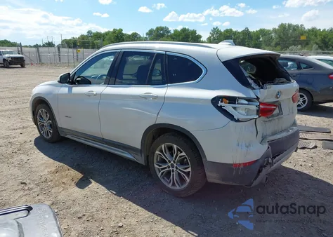 2016 BMW X1 xDrive28I z USA, uszkodzony, nr VIN WBXHT3C30GP881613